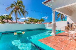 Charming 3BR Villa w Private Pool in Pelican Key